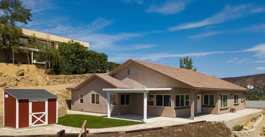 24533 Tesoro Way, Ramona, California 92065