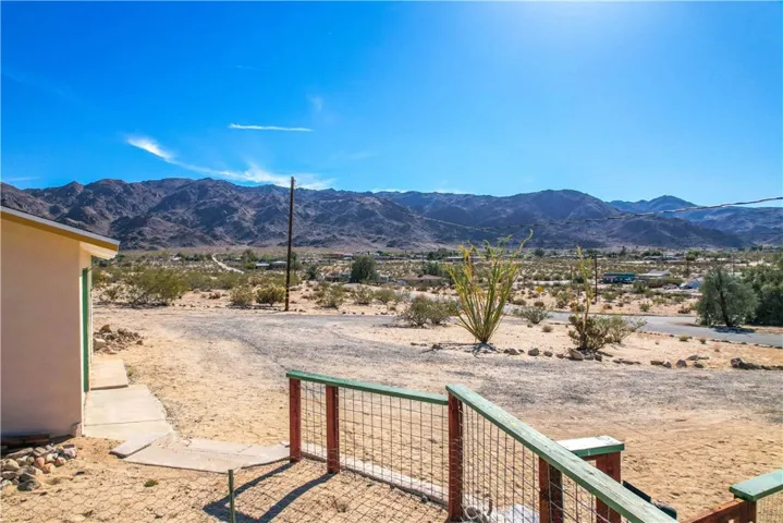 6597 Mesquite Springs Road, 29 Palms, California 92277
