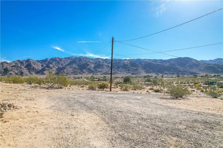 6597 Mesquite Springs Road, 29 Palms, California 92277