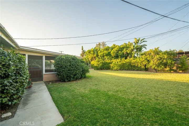 1015 Emory Drive, Claremont, California 91711