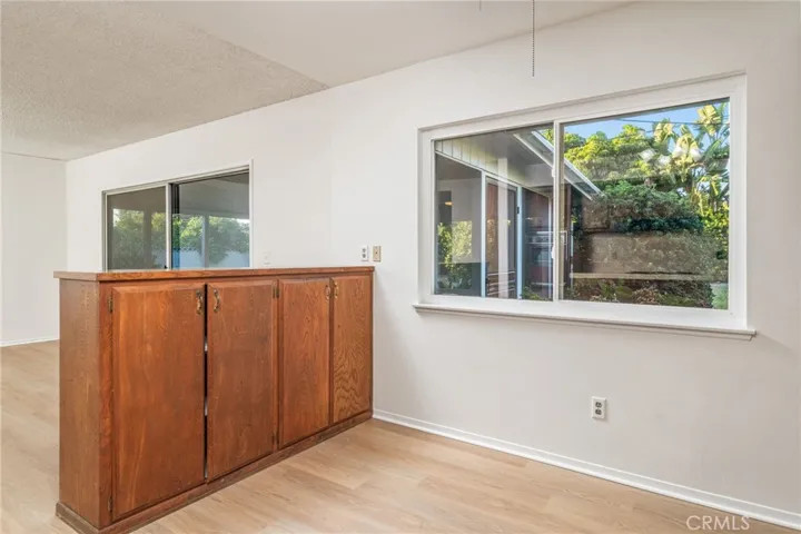 1015 Emory Drive, Claremont, California 91711