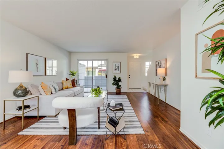 2800 Plaza Del Amo Unit 225, Torrance, California 90503