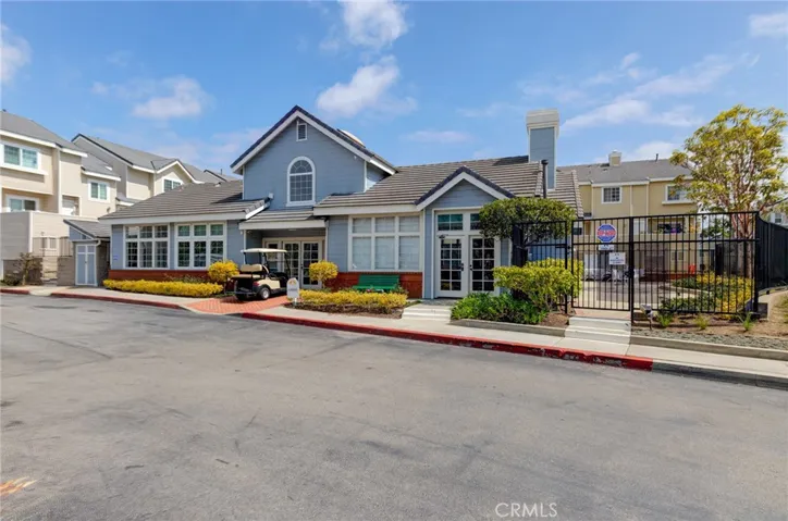 2800 Plaza Del Amo Unit 225, Torrance, California 90503