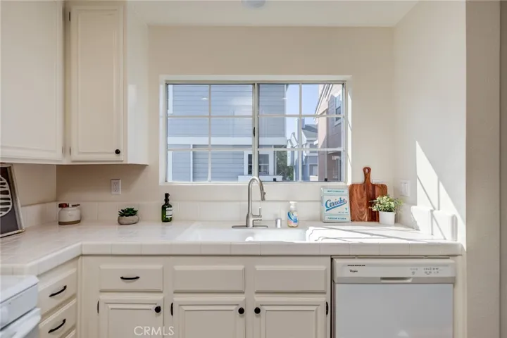 2800 Plaza Del Amo Unit 225, Torrance, California 90503