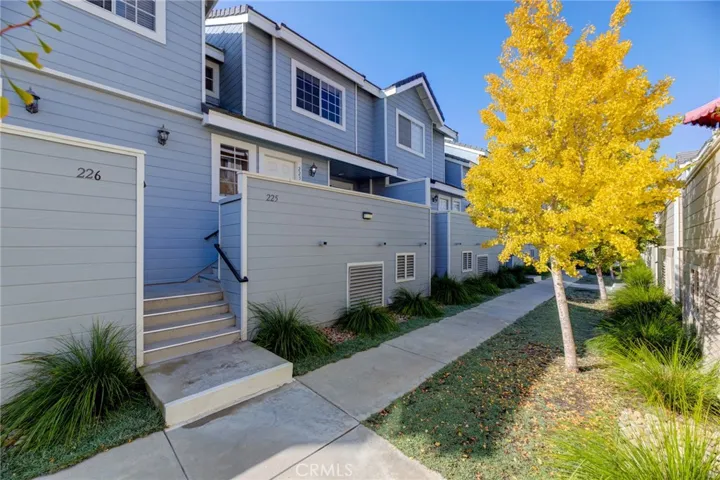 2800 Plaza Del Amo Unit 225, Torrance, California 90503