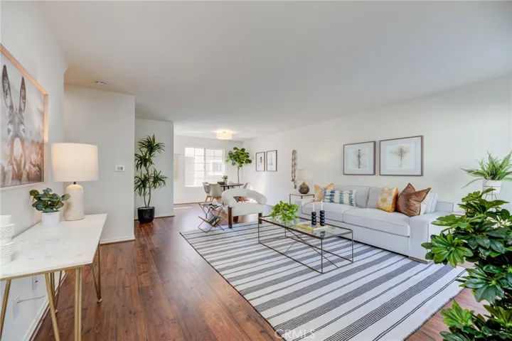 2800 Plaza Del Amo Unit 225, Torrance, California 90503