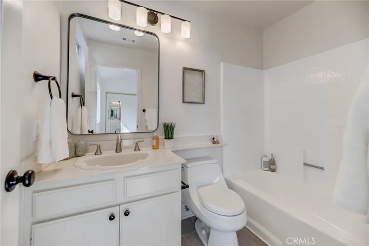 2800 Plaza Del Amo Unit 225, Torrance, California 90503