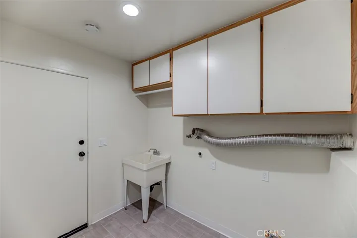 2800 Plaza Del Amo Unit 225, Torrance, California 90503