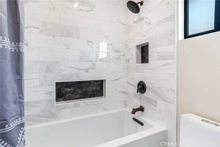 8254 Balsa Avenue, Yucca Valley, California 92284