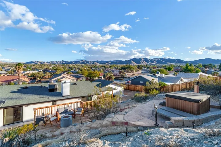 8254 Balsa Avenue, Yucca Valley, California 92284