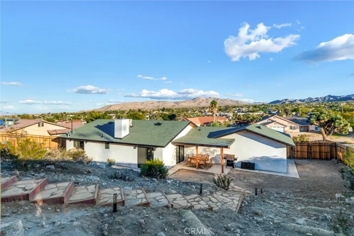 8254 Balsa Avenue, Yucca Valley, California 92284