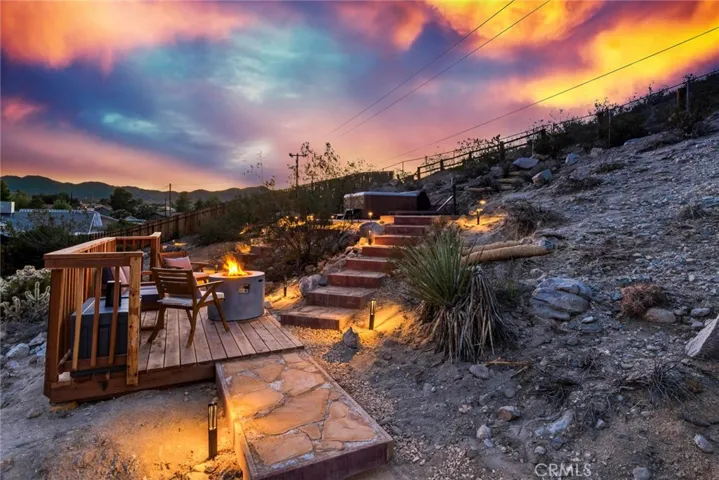 8254 Balsa Avenue, Yucca Valley, California 92284