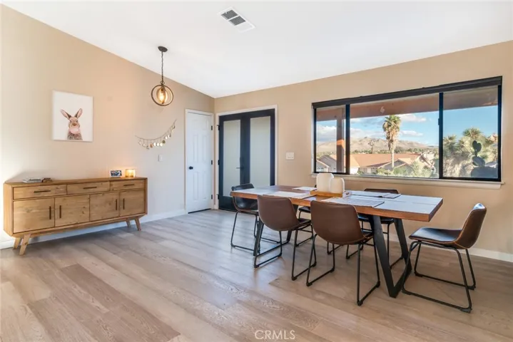 8254 Balsa Avenue, Yucca Valley, California 92284