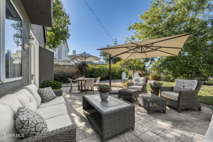 Great Entertaining Area!
