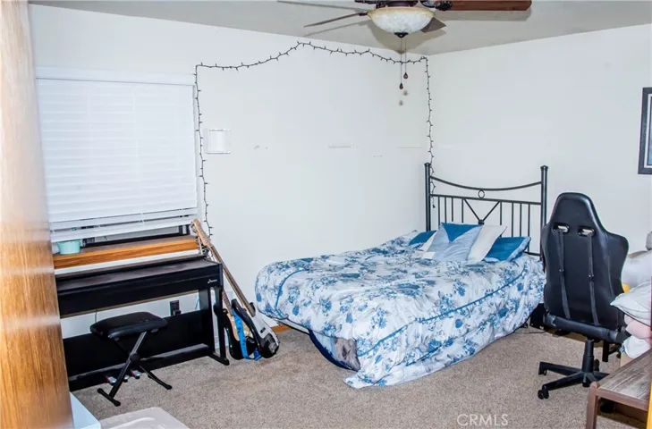 Guest bedroom