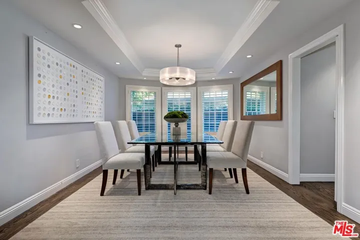 Formal dining room