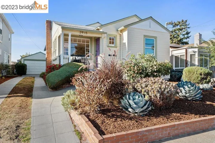 2915 Modesto Ave, Oakland, California 94619