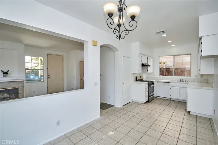 39574 April Drive, Temecula, California 92591
