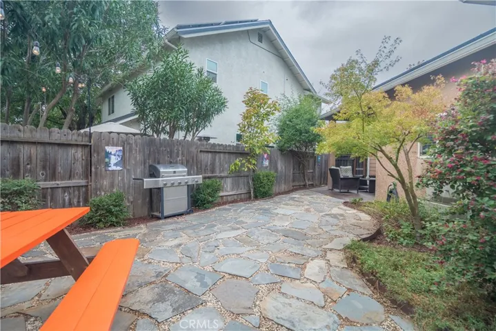 8 Rubicon Court, Chico, California 95928