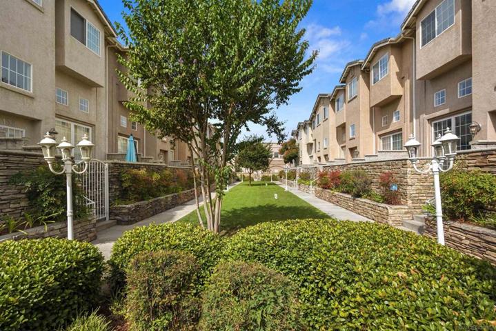 106 W Douglas Ave, El Cajon, California 92020