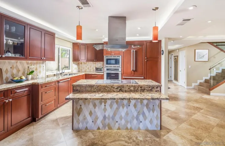 89 Trinidad Bnd, Coronado, California 92118