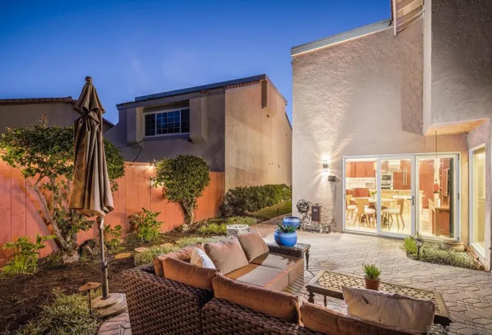 89 Trinidad Bnd, Coronado, California 92118