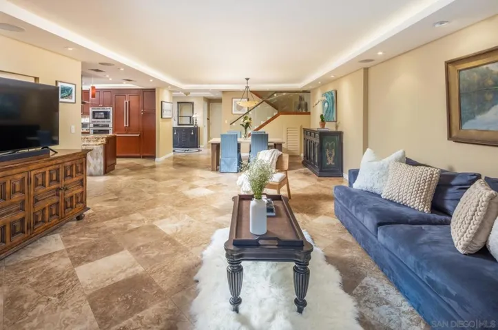 89 Trinidad Bnd, Coronado, California 92118