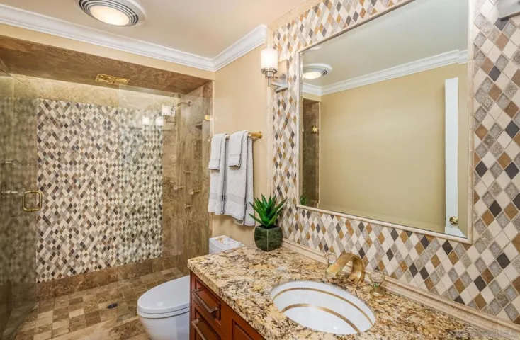89 Trinidad Bnd, Coronado, California 92118