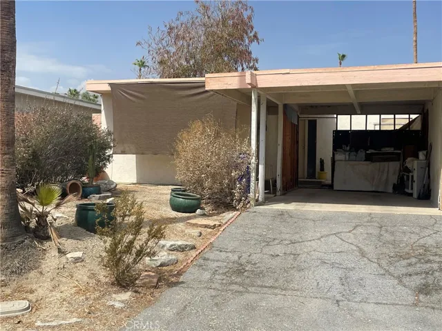 48201 Birdie Way Unit A, Palm Desert, California 92260