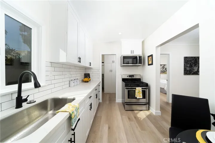 Back House 1 Bed/1 Bath