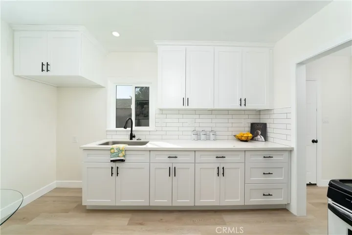 Back House 1 Bed/1 Bath