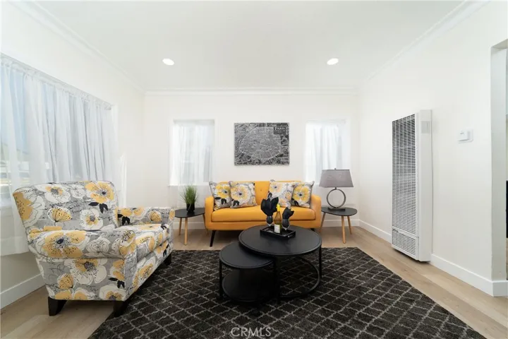 Back House 1 Bed/1 Bath