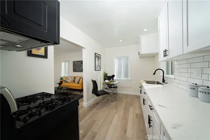 Back House 1 Bed/1 Bath