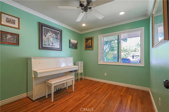 22308 Lanark Street, Canoga Park, California 91304