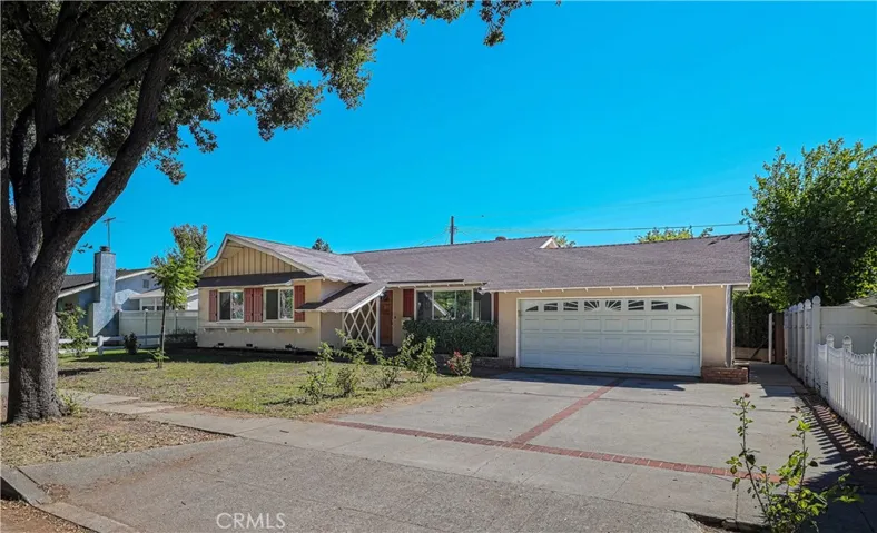 22308 Lanark Street, Canoga Park, California 91304