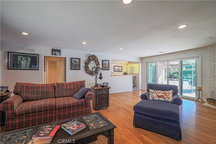 22308 Lanark Street, Canoga Park, California 91304