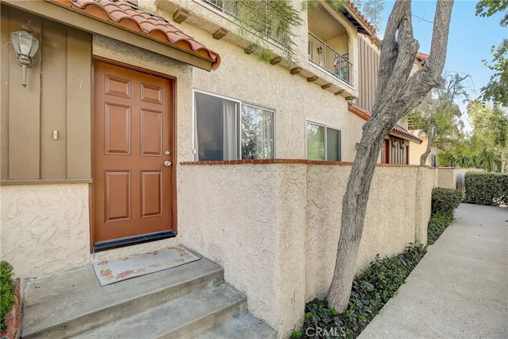 19545 Sherman Way Unit 31, Reseda, California 91335