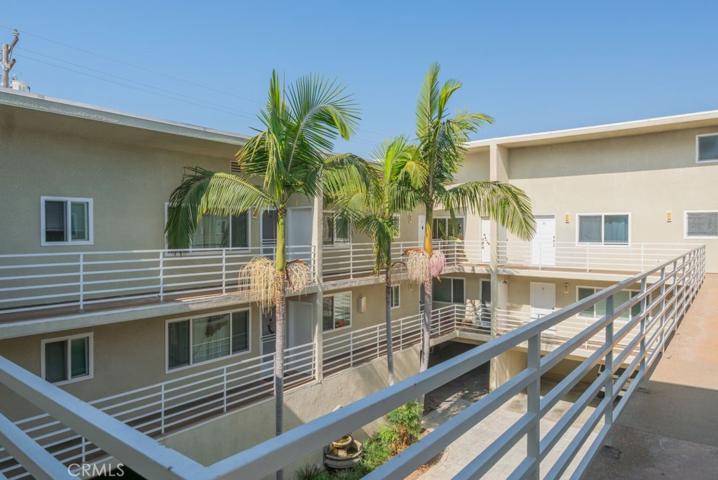 1055 Orizaba Avenue Unit 15, Long Beach, California 90804