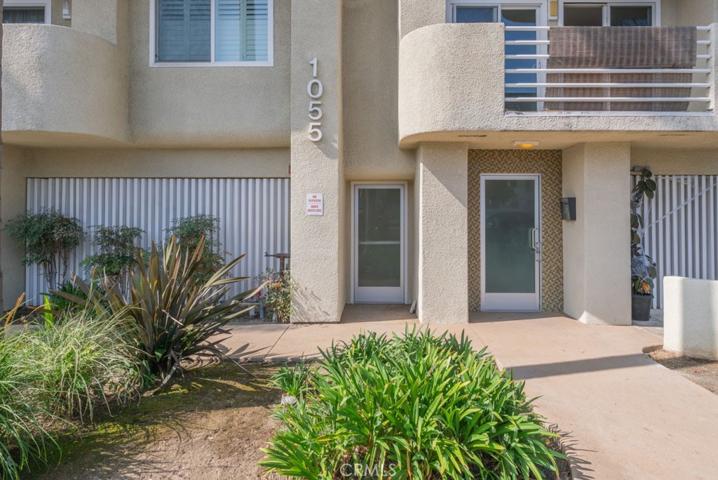 1055 Orizaba Avenue Unit 15, Long Beach, California 90804