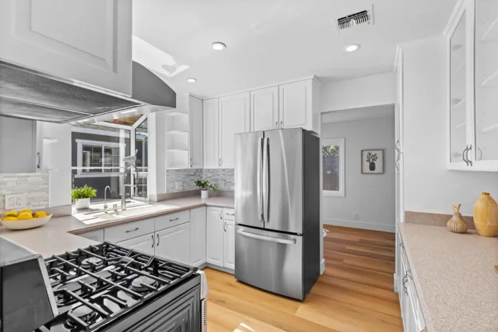 248 E 40th Avenue, San Mateo, California 94403