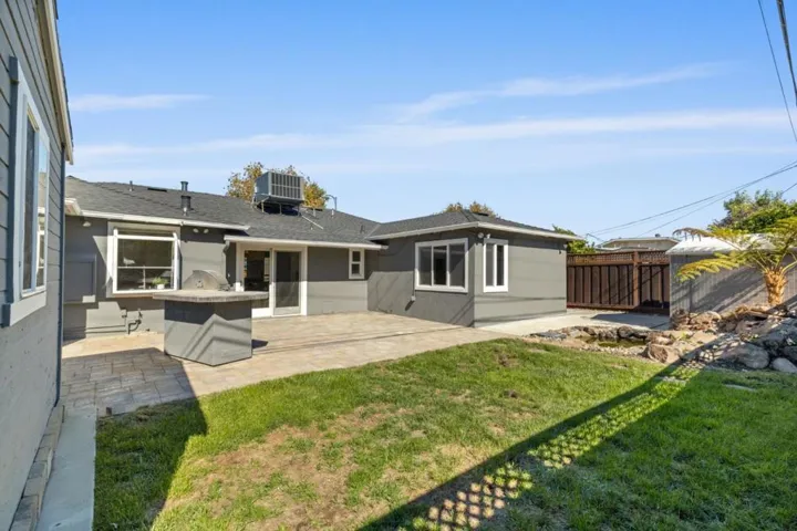248 E 40th Avenue, San Mateo, California 94403
