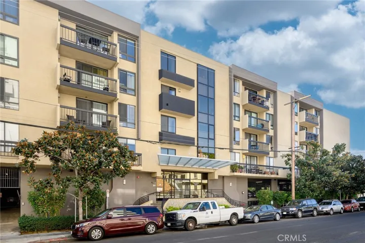7320 Hawthorn Avenue Unit 122, Los Angeles, California 90046