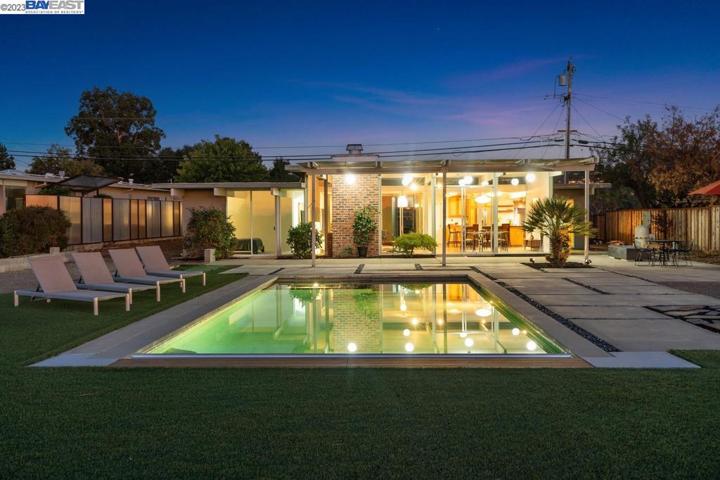 5524 Greenridge Rd, Castro Valley, California 94552