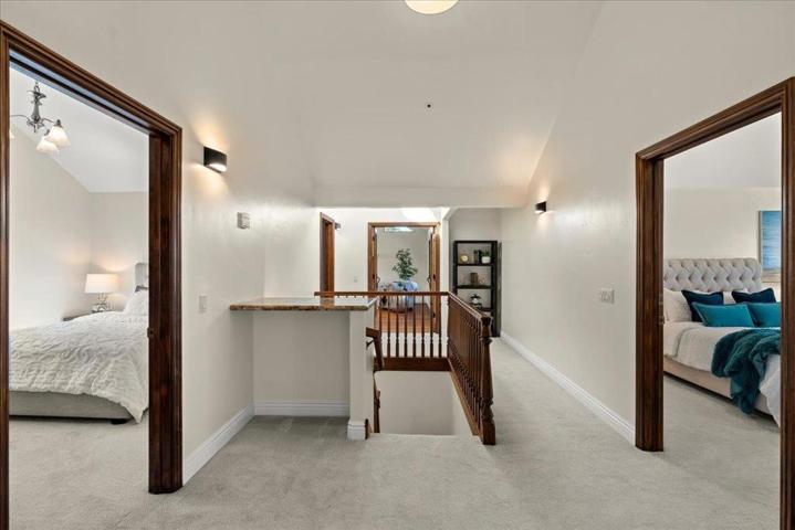 310 Tanner Heights Drive, Santa Cruz, California 95060