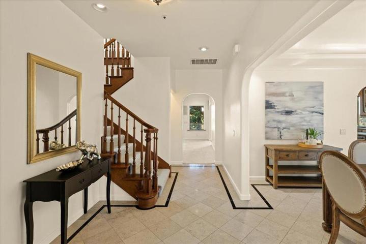 310 Tanner Heights Drive, Santa Cruz, California 95060