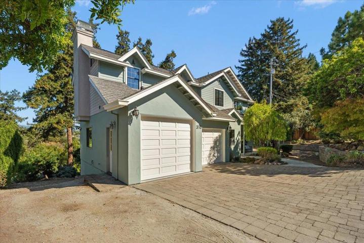 310 Tanner Heights Drive, Santa Cruz, California 95060