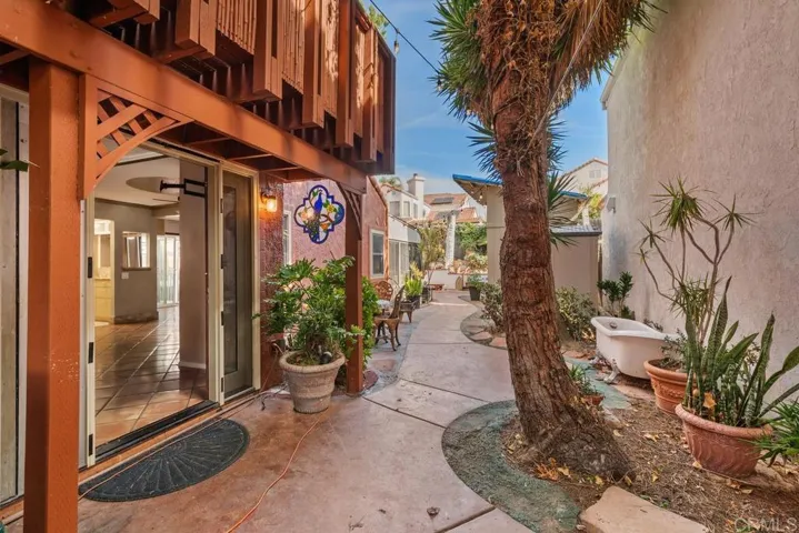 941 Redbud Road, Chula Vista, California 91910