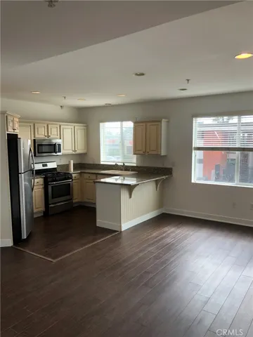 8732 Reading Avenue, Los Angeles, California 90045