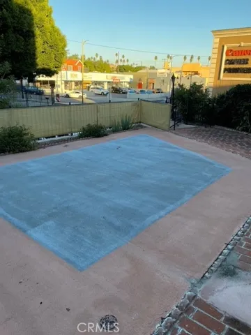3310 Beverly Boulevard, Los Angeles, California 90004