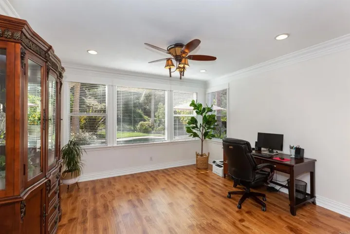 1100 Via Vera Cruz, San Marcos, California 92078